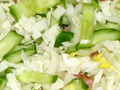 Прессованный салат из огурцов, пекинской капусты и редиски